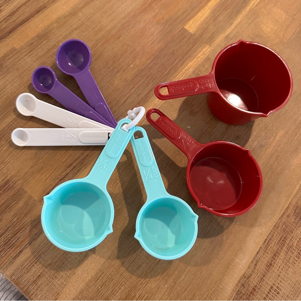 Nesting Measuring Cup Set - Colorful - Picture 4 of 7